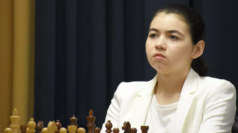 Горячкина и Вэньцзюнь сыграли вничью в шестой партии матча за шахматную корону