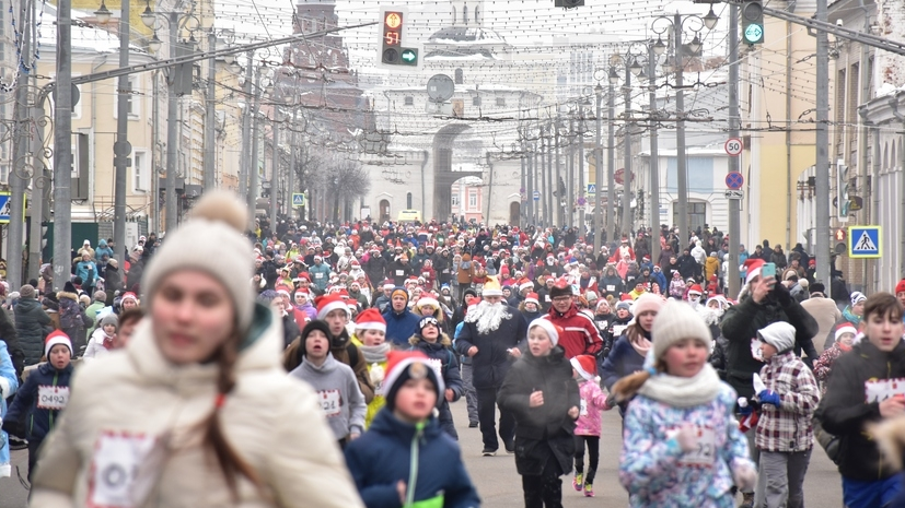 Во Владимире прошёл праздничный забег Дедов Морозов