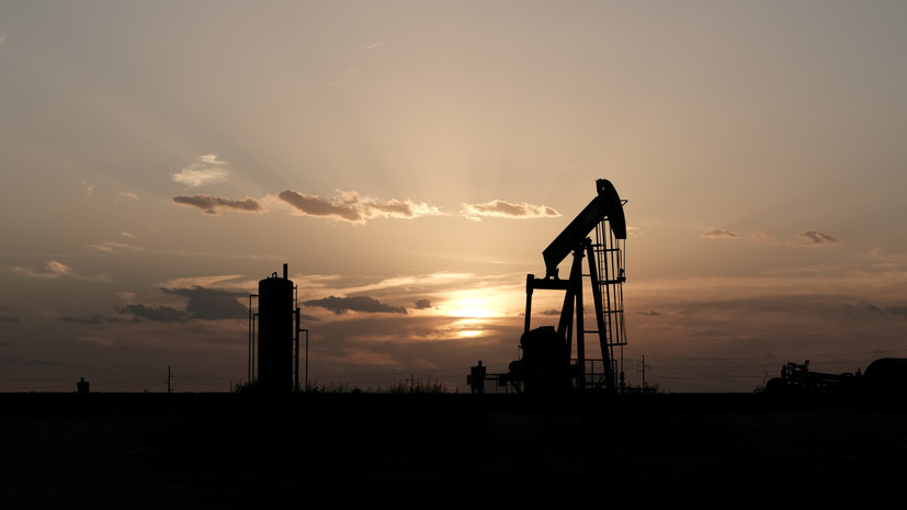 Цена нефти Brent упала ниже $64 за баррель