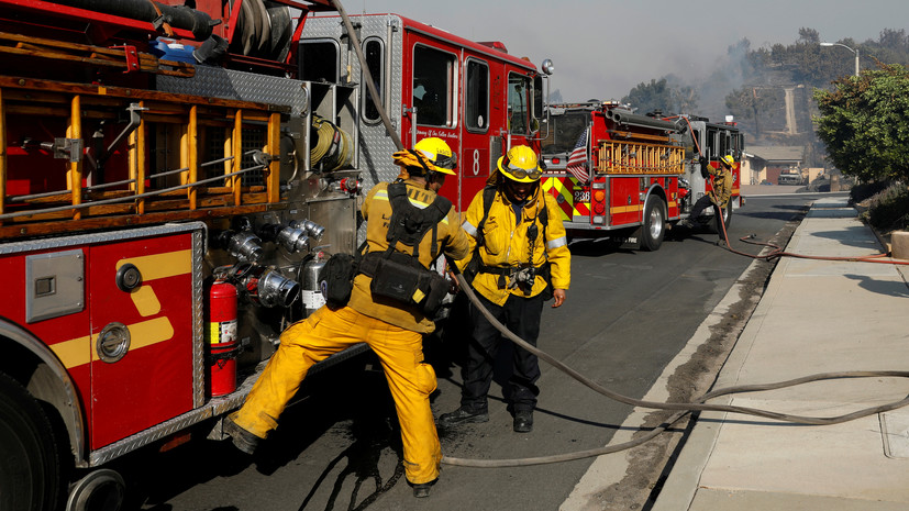 При сбросе топлива с самолёта в Лос-Анджелесе пострадали 26 человек