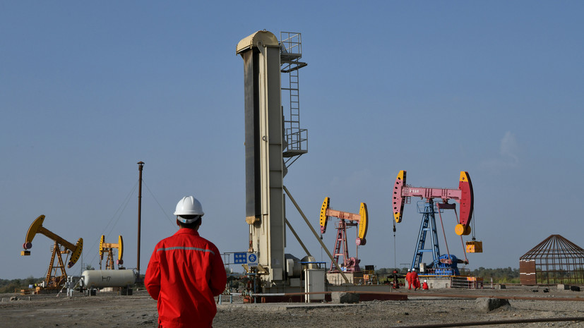 Мировые цены на нефть снижаются