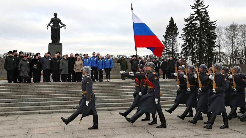 В Петербурге почтили память погибших в блокаду Ленинграда