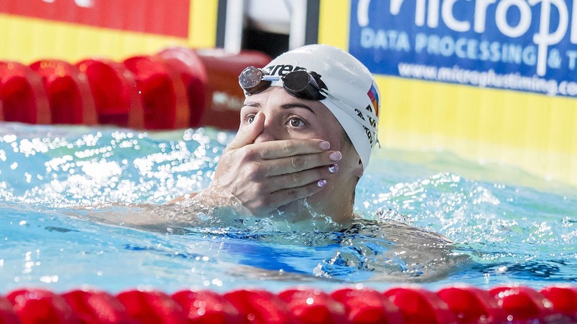 Фесикова завоевала серебро в заплыве на 100 м на спине на этапе Серии чемпионов