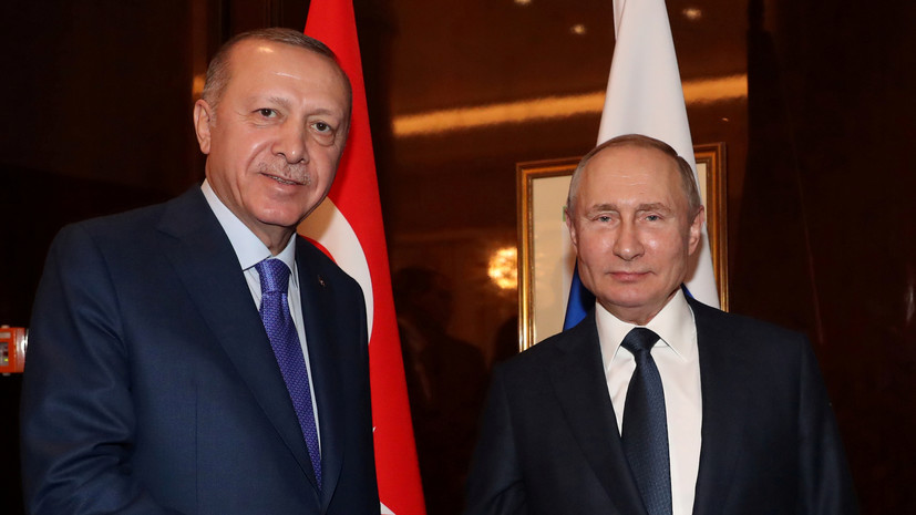 Эрдоган призвал Путина содействовать прекращению атак в Идлибе