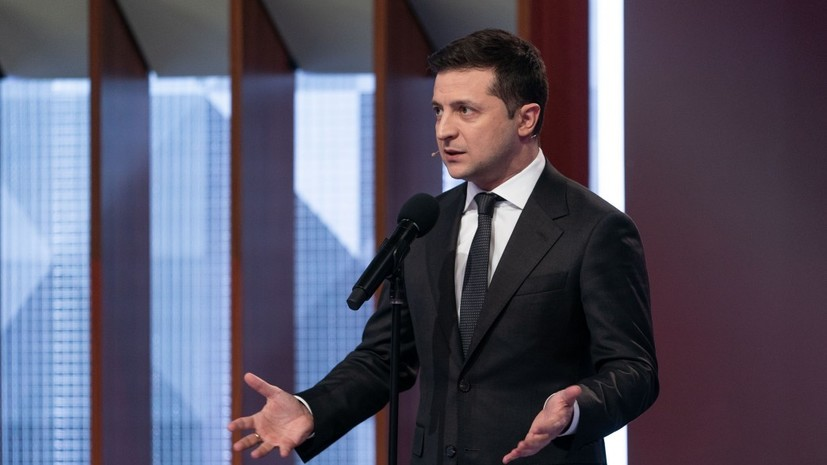 Зеленский заявил о намерении Украины стать лидером Центральной Европы
