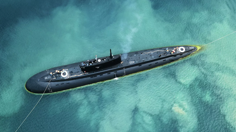 Подлодка «Колпино» Черноморского флота провела учения по борьбе за живучесть