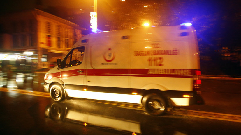 При землетрясении в Турции пострадали два человека