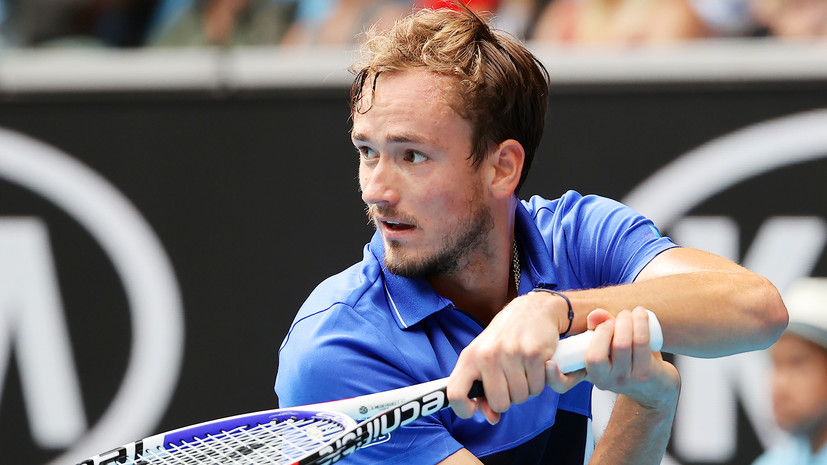 Медведев уступил Вавринке в четвёртом круге Australian Open