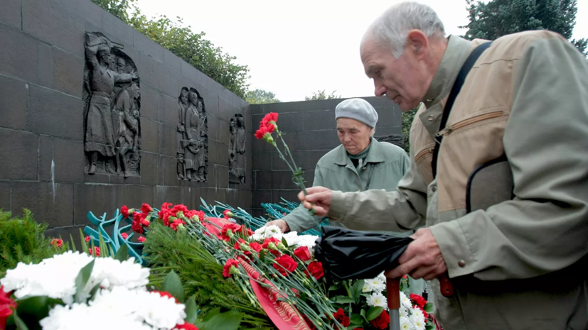 В Петербурге студенты из Адыгеи почтили память земляков — защитников Ленинграда