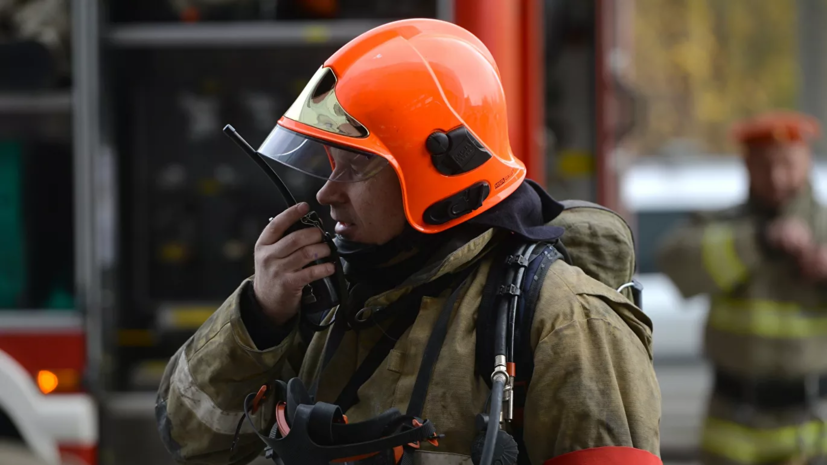 В Краснодаре из школы эвакуировали 800 человек из-за пожара