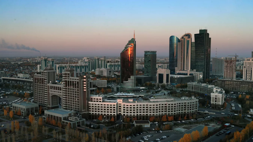 Казахстан усиливает санитарный контроль на границе из-за коронавируса