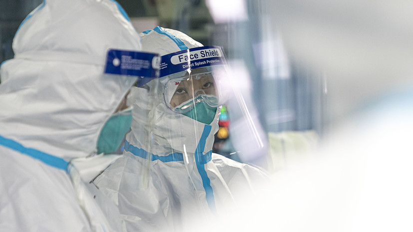 Минобороны КНР направило 1400 военных медиков в спецгоспиталь в Ухани