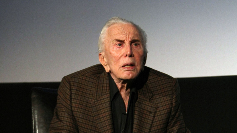 Разлогов рассказал об одной из лучших ролей Кирка Дугласа