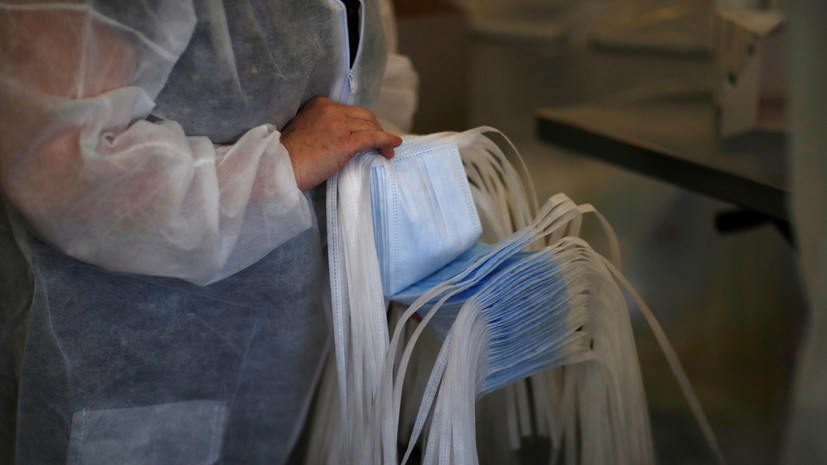 Оперштаб рассмотрит ситуацию с завышением аптеками цен на маски