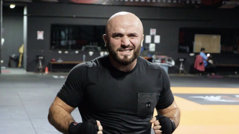 Шлеменко считает, что Емельяненко недооценивает Исмаилова