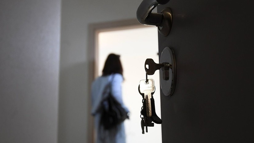 В Крыму завели дело по факту предоставления неликвидных квартир детям-сиротам