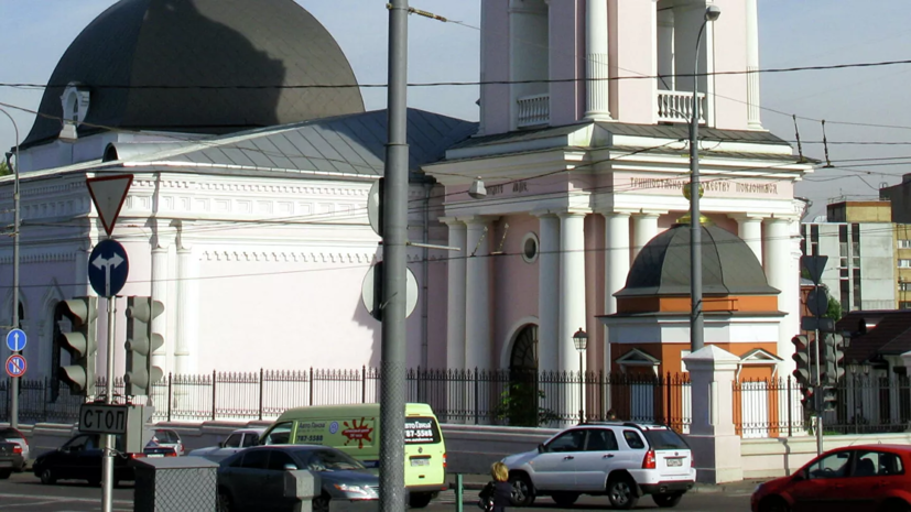 Двое пострадавших при нападении на храм в Москве были пономарями