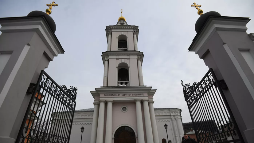 МВД возбудило дело из-за нападения на людей в храме в Москве