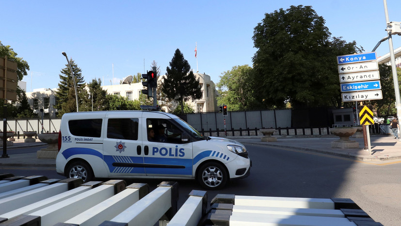 В Турции задержали осквернивших могилы христиан вандалов