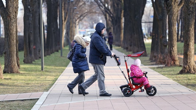 Гидрометцентр назвал причины тёплой зимы в России
