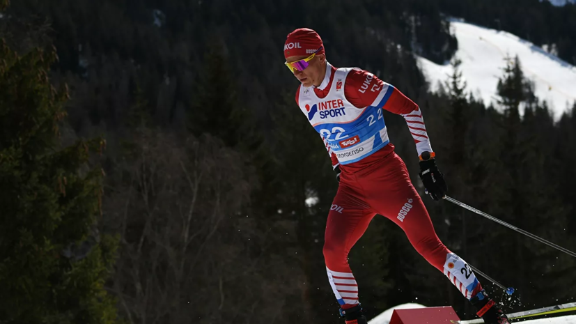 Легков прокомментировал столкновение Большунова и Крюгера на «Ски Туре»