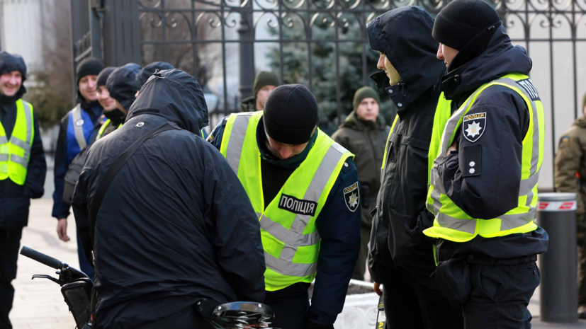 На Украине задержали протестующих против эвакуации украинцев из КНР