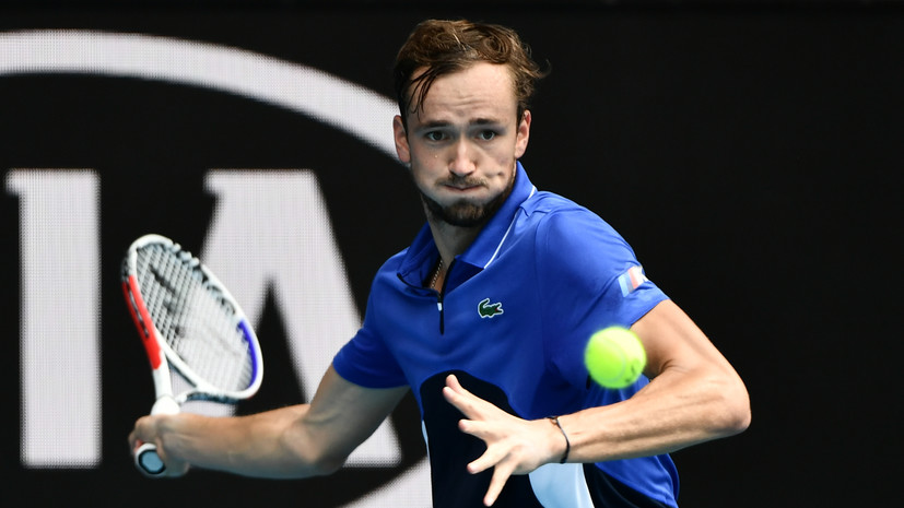 Медведев победил Синнера и вышел в четвертьфинал турнира ATP в Марселе