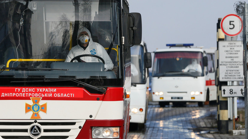 Автобусы с эвакуированными из КНР прибыли в санаторий под Полтавой