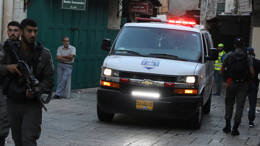 В Иерусалиме нейтрализовали напавшего с ножом на полицейского