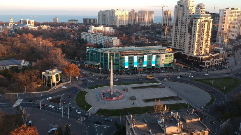 Вандалы осквернили мемориал в честь освобождения Одессы