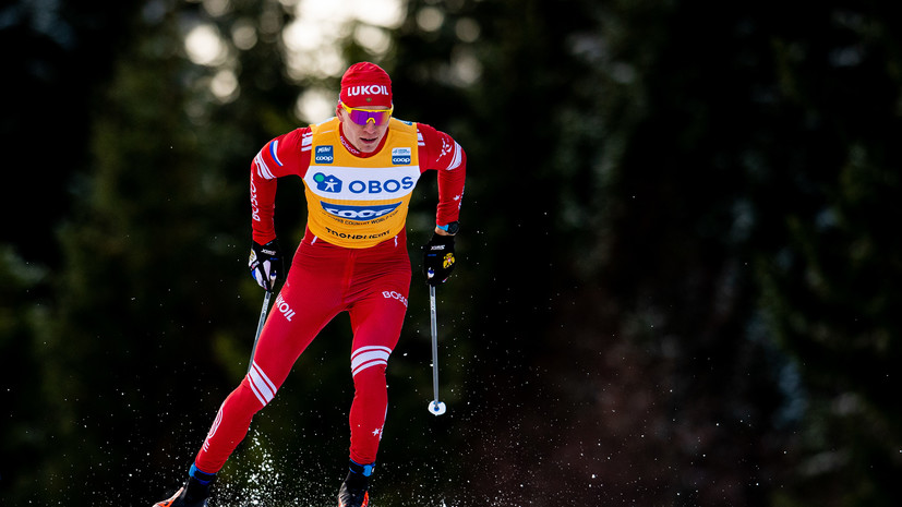 Большунов бросил лыжи в рекламный щит после финиша на «Ски Туре»