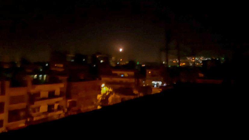 SANA: ПВО Сирии отражает атаки в небе над Дамаском