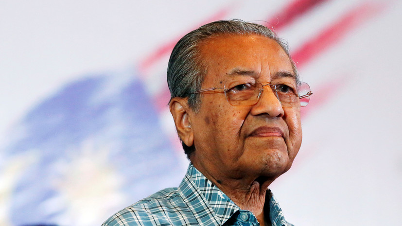 Премьер Малайзии подал в отставку