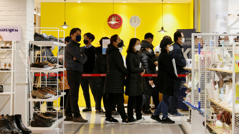 Посольство в Сеуле призвало россиян встать на учёт из-за COVID-19