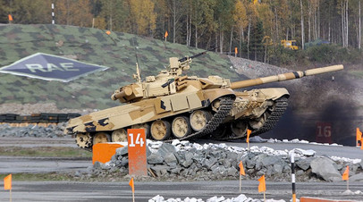 Танк Т-90М на испытаниях