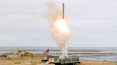 Запуск крылатой ракеты в США