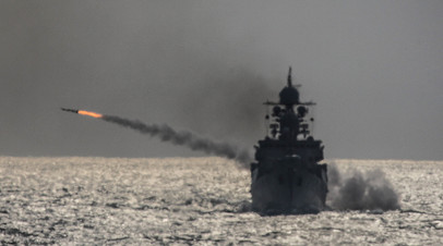 Ракетный пуск с корабля ВМФ России