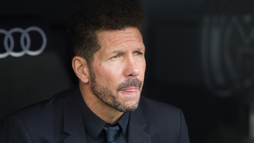 СМИ: «Атлетико» видит замену Симеоне в лице главного тренера «Вулверхэмптона»