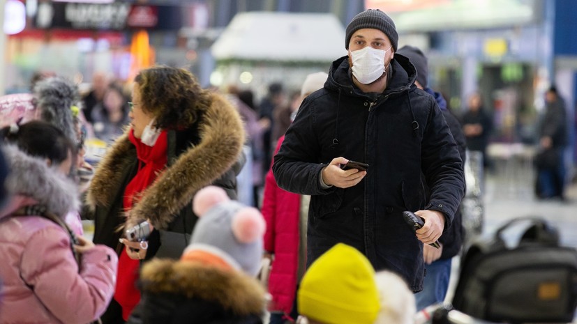 Родители верят легче: москвичи массово получают фейковые сообщения о коронавирусе