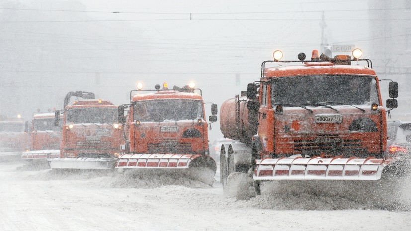 В Югре возбудили дело после гибели женщины под колёсами снегоуборщика