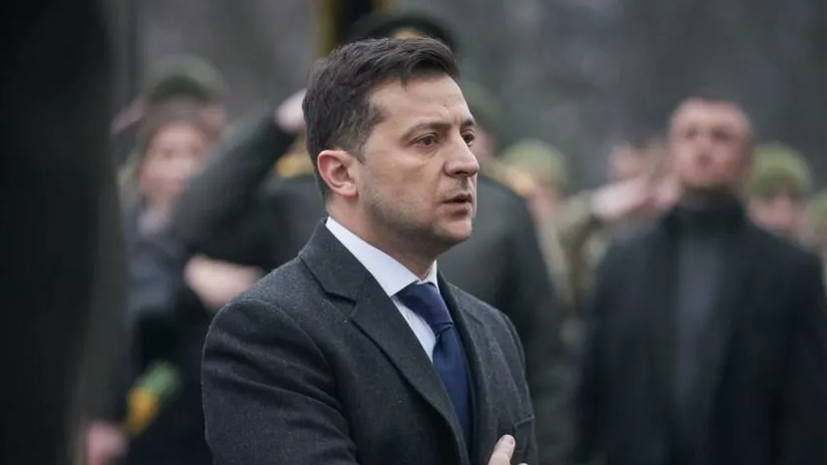 Зеленский встретил в Новых Санжарах эвакуированных после карантина