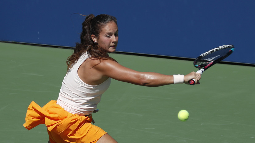 Касаткина обыграла Джорджи и вышла в полуфинал турнира WTA в Лионе