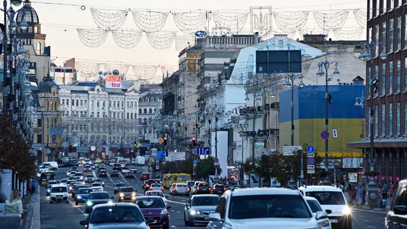 Горсовет Киева расторг договоры аренды с посольством России