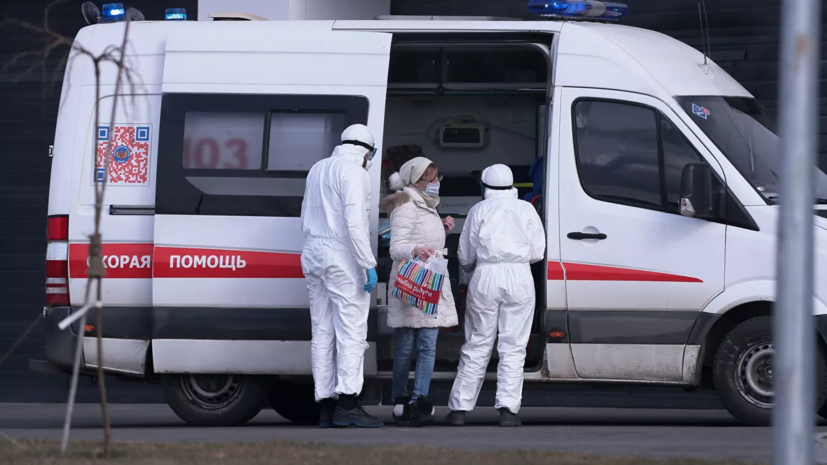 В Москве из больницы выписали 52 контактировавших с больными COVID-19