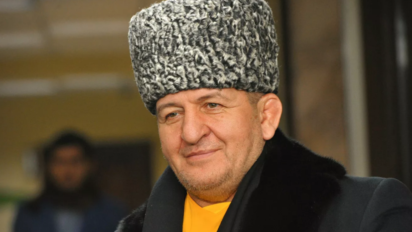 Абдулманап Нурмагомедов: в Россию сейчас Хабиб не поедет