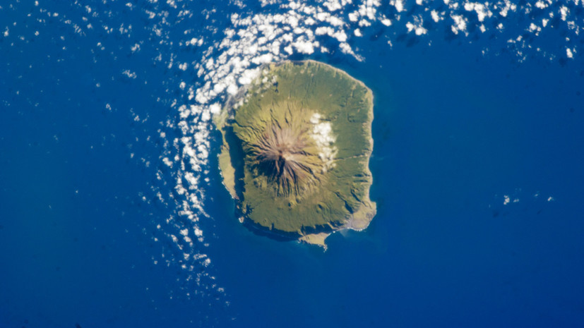 Самый удалённый остров на Земле закрылся от внешнего мира