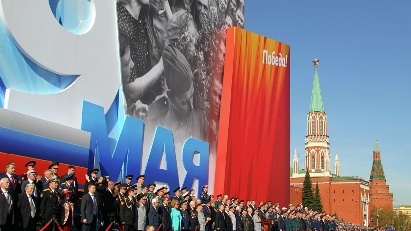 Лукашенко заявил, что намерен приехать на парад Победы в Москву