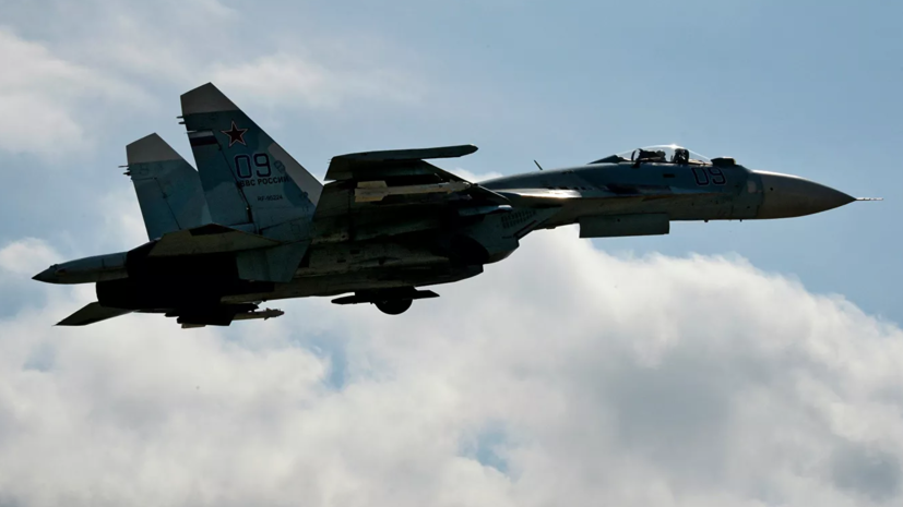Поиски лётчика пропавшего в Чёрном море Су-27 продолжаются