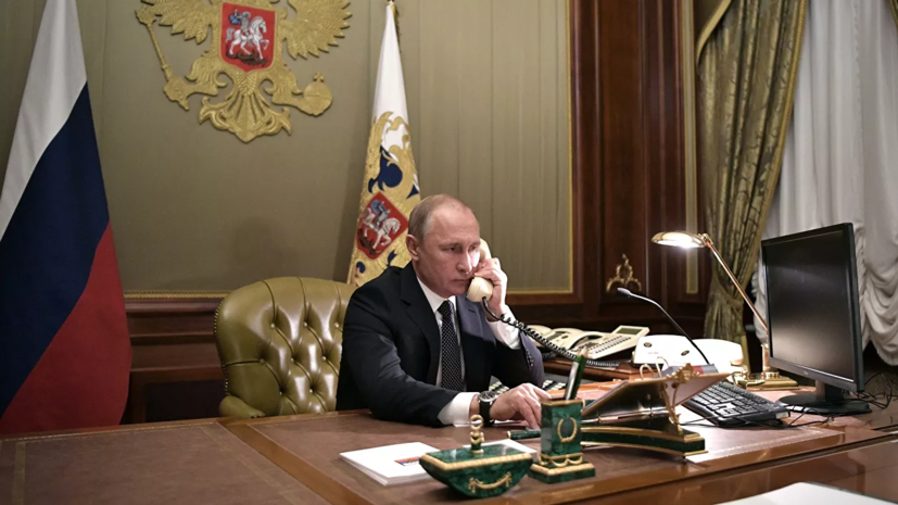 В Кремле назвали конструктивной беседу Путина и Трампа о коронавирусе