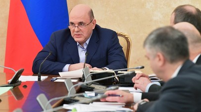 21 марта 2020 года, председатель правительства РФ Михаил Мишустин проводит совещание по экономическим вопросам в Доме Правительства РФ
